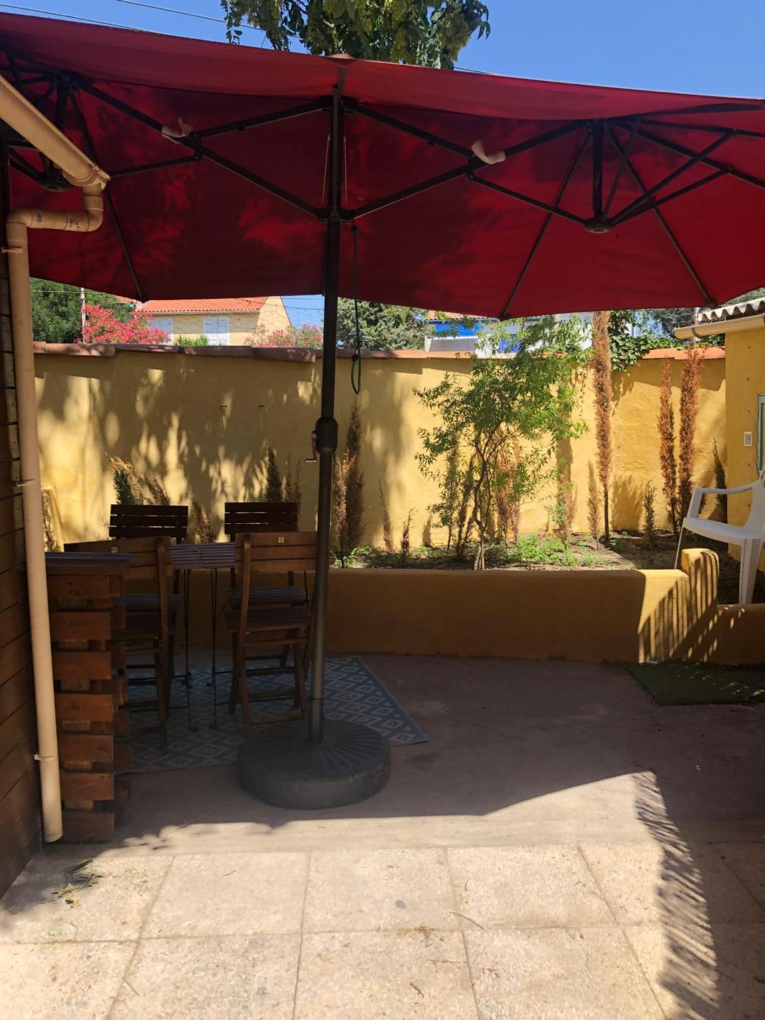Grand T2 Climatise Avec Jardin Et Spa 纳博讷 外观 照片